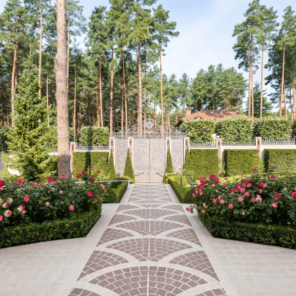 Custom Landscaping Design & Build